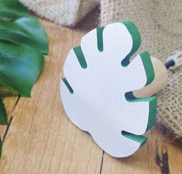 1 Gancho De Parede Costela de Adão borda verde Folha MDF 6mm - Souvenir Decor Imagem de 1 Gancho De Parede Costela de Adão borda verde Folha MDF 6mm