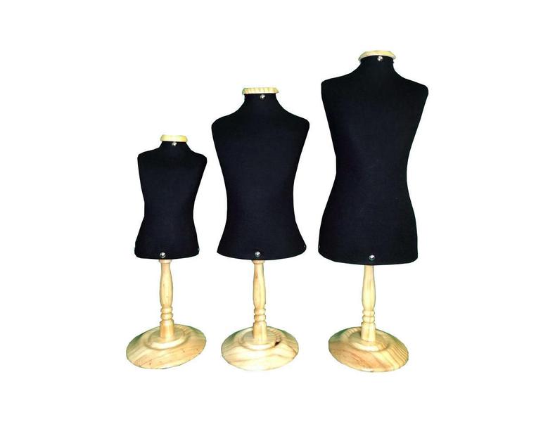 Imagem de 1 Mini Busto Expositor De Roupa Pet Com Pedestal Petshop