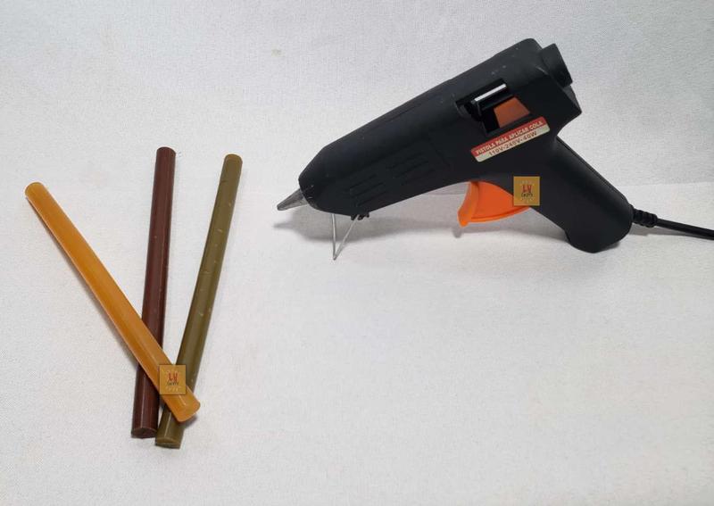 10 Refil Bastão Cola Quente Grossa 10mm Poliamida - BlackH Imagem de 10 Refil Bastão Cola Quente Grossa 10mm Poliamida