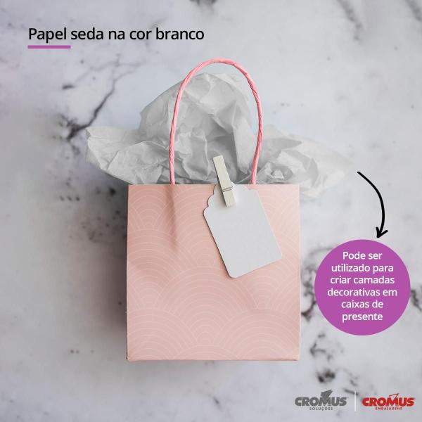 Imagem de 100 Folhas de Papel Seda 49x69 cm Branco para Presente Roupas Sapatos Pipa