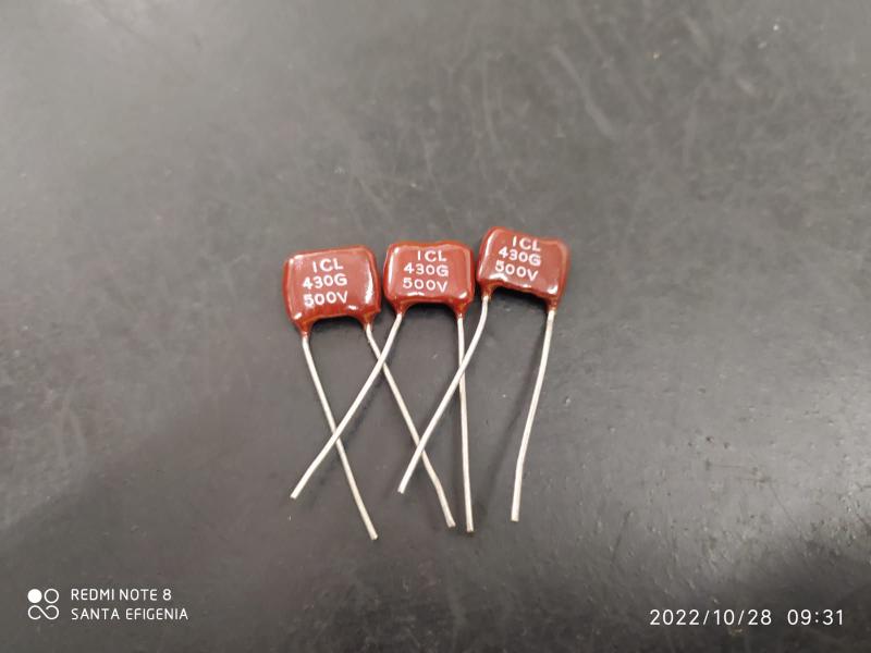 Imagem de 100x Capacitor Mica Prata 430pf/500v 5% Cm2 Icl