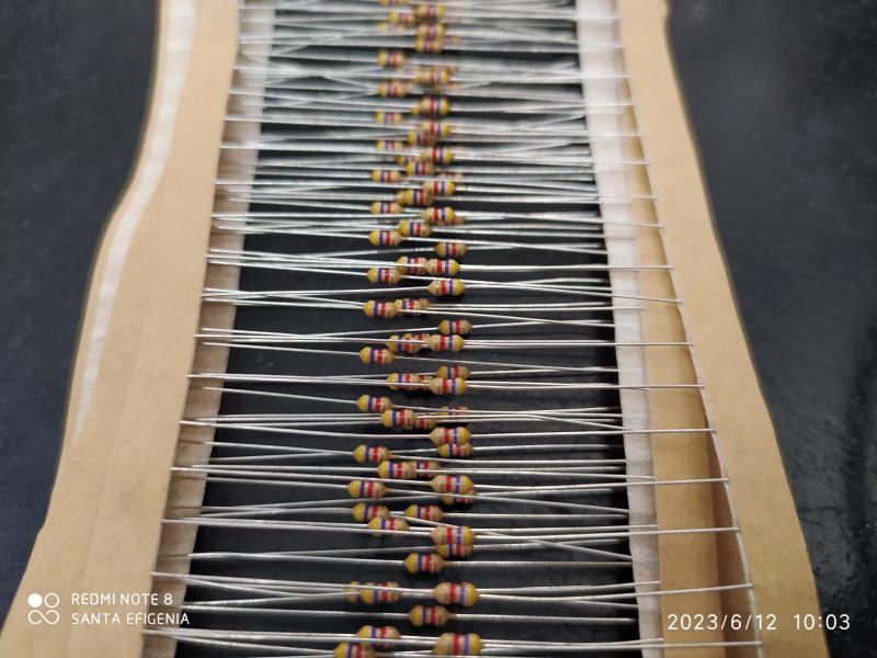 100x Resistor 4k7 1/8w 5% Imagem de 100x Resistor 4k7 1/8w 5%