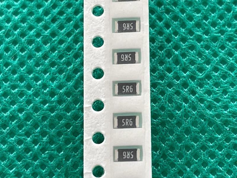 Imagem de 100x Resistor 5r6 1206 5% Smd 1,6x3,2mm