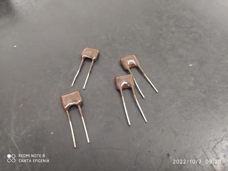 Imagem de 10x Capacitor Mica Prata 42pf/500v 5% Sem Marcação Icl