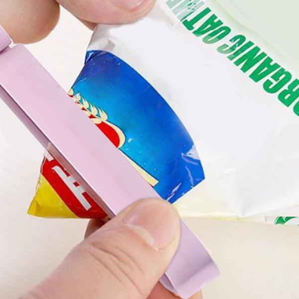 Imagem de 12Pcs/set Plastic Bag Sealer Snack Fresh Food Storage Bag Clips Kitchen Tool Accessories Mini Vacuum Sealing Clamp Food Clip Clipes de saco