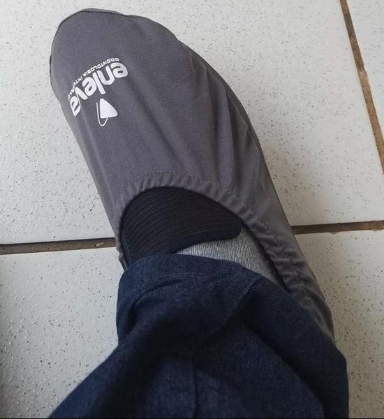 Imagem de 15 Pares de propes de Malha ( Cinza ) com Sola de Tecido Brim sem Personalização de Logomarca.