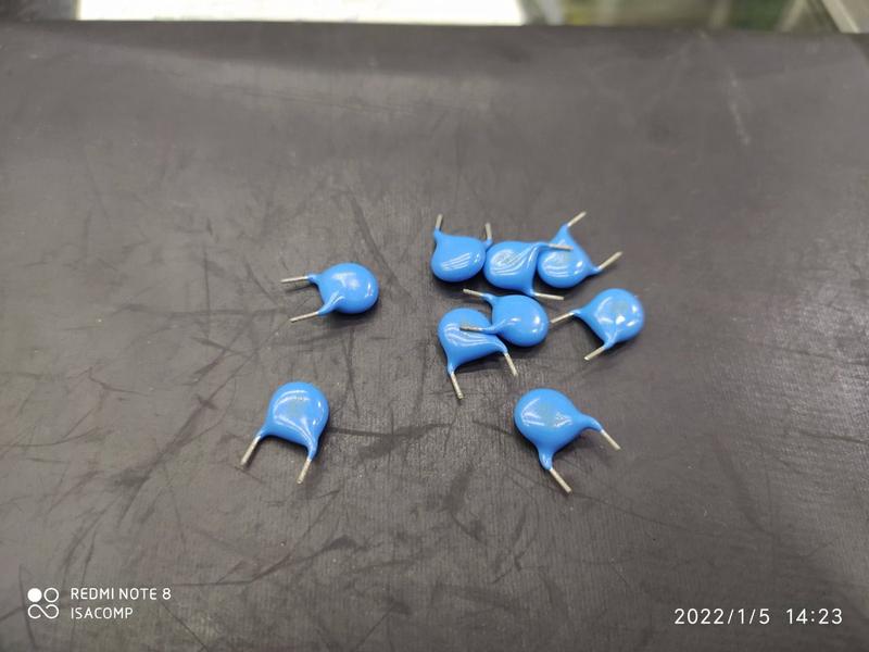 Imagem de 1x Capacitor Ceramico 39pf/6kv 39j 6kv Epox