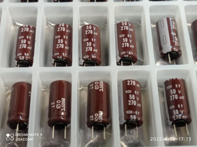1x Capacitor Eletrolítico 270uf/50v 105º 10x20mm Chemicon Imagem de 1x Capacitor Eletrolítico 270uf/50v 105º 10x20mm Chemicon