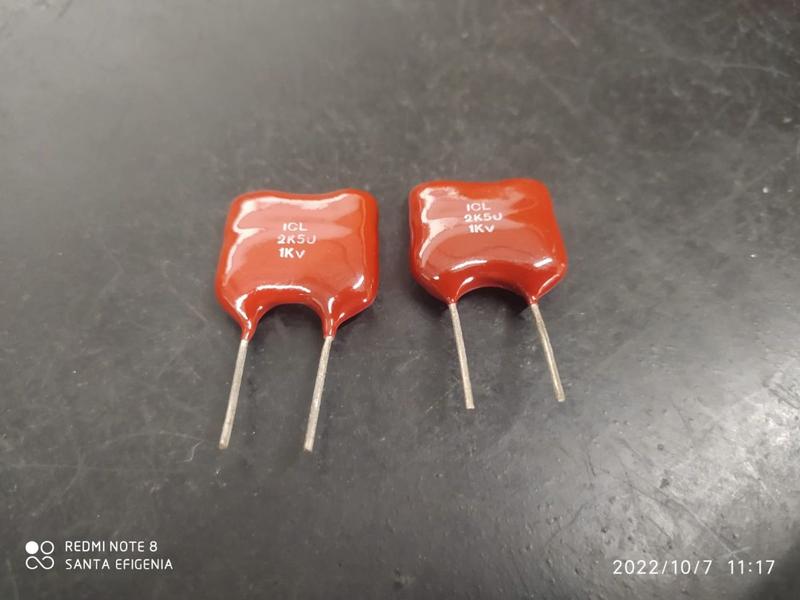1x Capacitor Mica Prata 2,5nf/1kv = 2k5/1kv 5% Icl Imagem de 1x Capacitor Mica Prata 2,5nf/1kv = 2k5/1kv 5% Icl