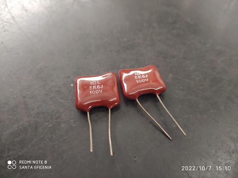 Imagem de 1x Capacitor Mica Prata 5,6nf/100v = 5k6/100v 5% Icl