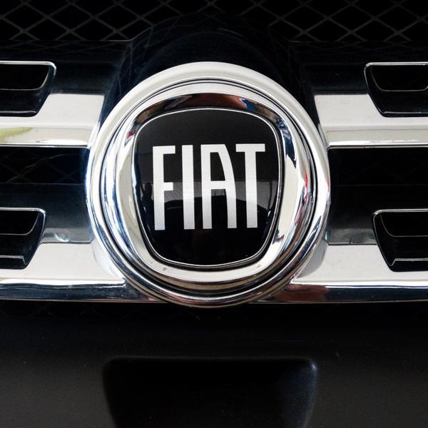 Imagem de 2 Adesivos Emblema Fiat 500 Preto Black 2009 Até 2017