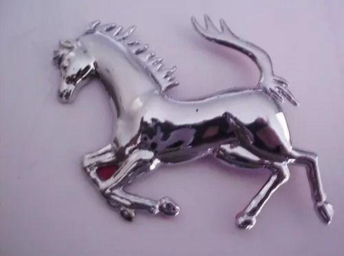 Imagem de 2  Emblema Cavalo Ferrari Cromado Lado Esquerdo