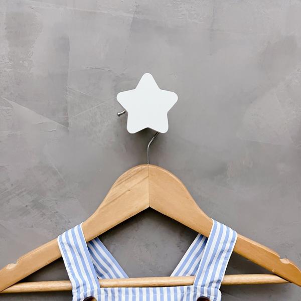 2 Ganchos de parede infantil decoração bebê estrela 2Esbb15 - Souvenir Decor Imagem de 2 Ganchos de parede infantil decoração bebê estrela 2Esbb15
