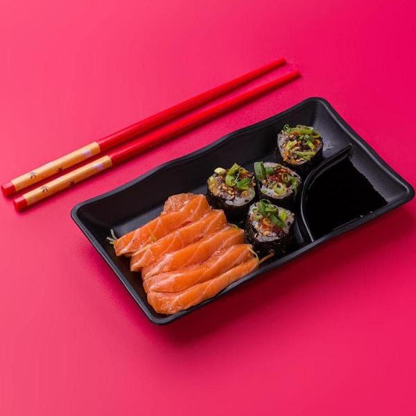 Imagem de 2 Pratos para Sushi com Porta Shoyu 19x12cm Melamina Preta Retangular Comida Japonesa