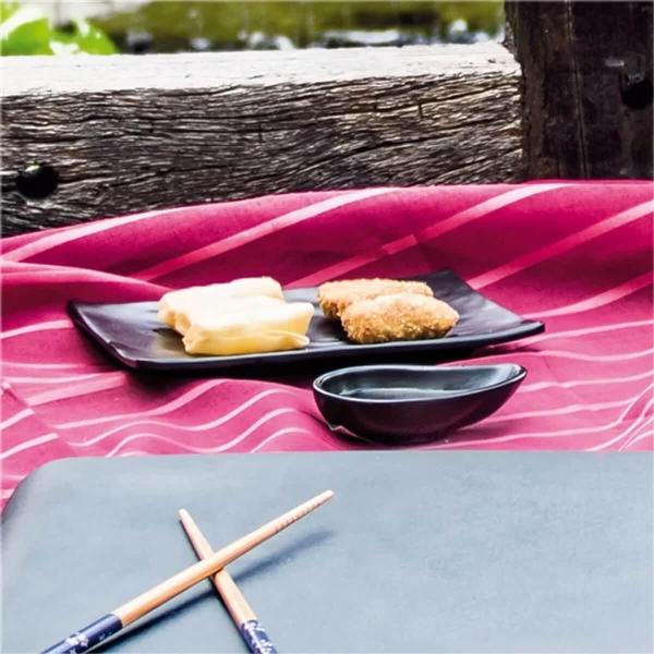 2 Pratos para Sushi Retangulares em Melamina 20x14cm Preto Gourmet Mix para Servir Comida Japonesa Imagem de 2 Pratos para Sushi Retangulares em Melamina 20x14cm Preto Gourmet Mix para Servir Comida Japonesa
