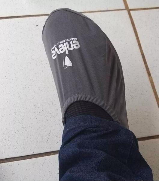 Imagem de 20 Pares de propes de Malha ( Cinza ) com Sola de Tecido Brim sem Personalização de Logomarca.