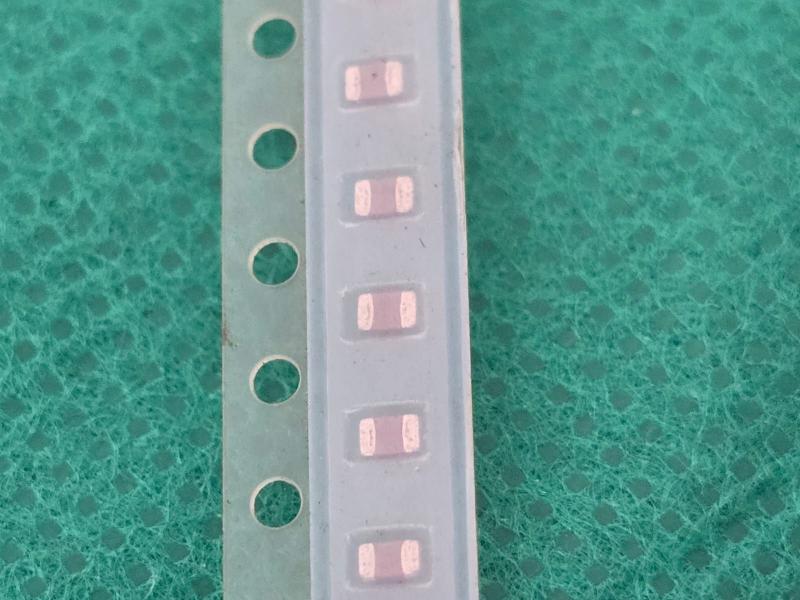 Imagem de 200x Capacitor 2,2uf/10v 0805 Smd 1,25x2mm X5r 20% Murata