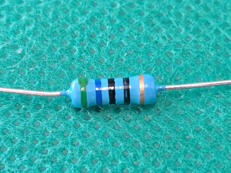 Imagem de 200x Resistor 560r 1w 5%