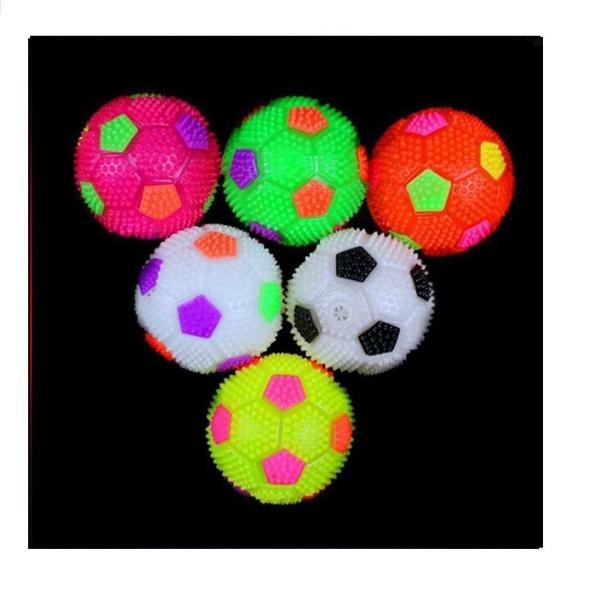 Imagem de 3 Bolas Divertida de Led em formato de bola de futebol