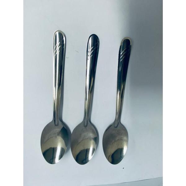 3 Colheres de Mesa de Inox - Moniz Simonaggio (200.103.0101.300) Imagem de 3 Colheres de Mesa de Inox - Moniz Simonaggio (200.103.0101.300)