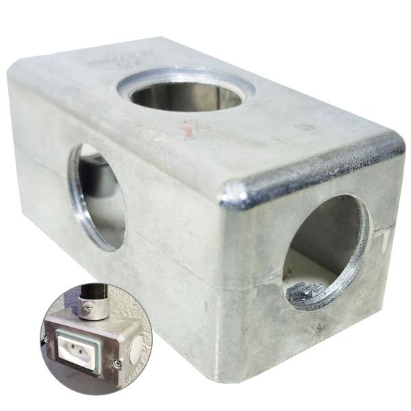 3 Condulete 3/4" Múltiplo Tipo X alumínio galvanizado Tramontina Imagem de 3 Condulete 3/4" Múltiplo Tipo X alumínio galvanizado Tramontina