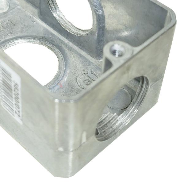 3 Condulete 3/4" Múltiplo Tipo X alumínio galvanizado Tramontina Imagem de 3 Condulete 3/4" Múltiplo Tipo X alumínio galvanizado Tramontina