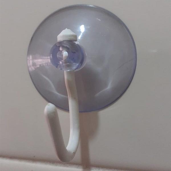 30 Ventosas 4 cm Cabeça Redonda Silicone Vidro Pvc C/ Gancho - H Plásticos Imagem de 30 Ventosas 4 cm Cabeça Redonda Silicone Vidro Pvc C/ Gancho