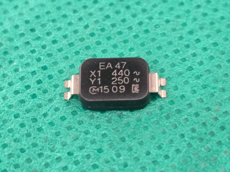 Imagem de 300x Capacitor Ceramico 47pf/250v Smd 10% 6x8mm Murata