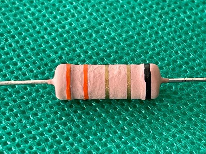 Imagem de 30x Resistor 3r3 5w 5%