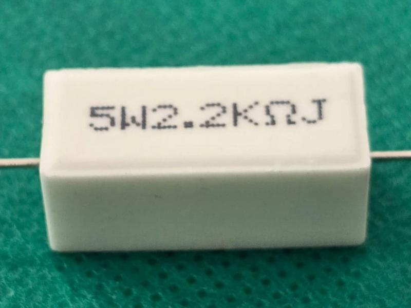 Imagem de 30x Resistor de Porcelana 2k2 5w 5%