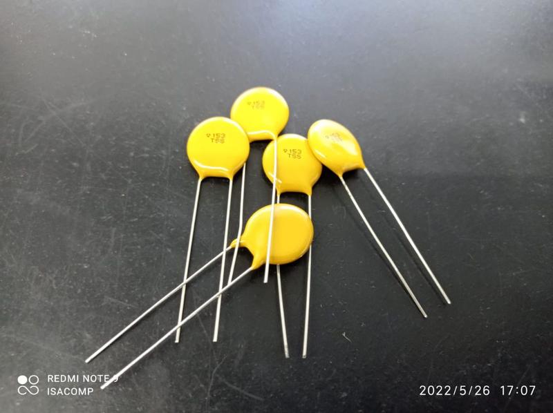 3x Capacitor Ceramico 15nf/2kv = 15k/2kv Epox Avx Imagem de 3x Capacitor Ceramico 15nf/2kv = 15k/2kv Epox Avx