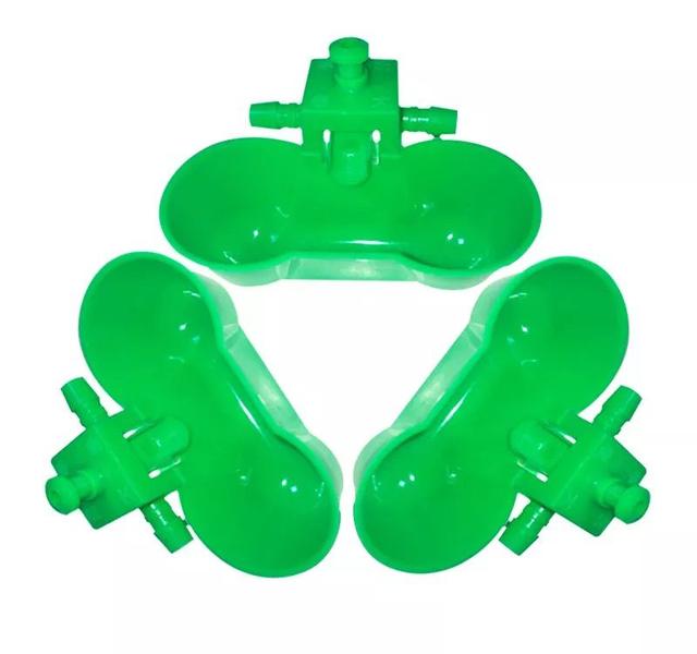 4 Bebedouro Duplo Automático Copo, Aves Frangos , Codornas Cod-12FU - Nuwa Marte Imagem de 4 Bebedouro Duplo Automático Copo, Aves Frangos , Codornas Cod-12FU