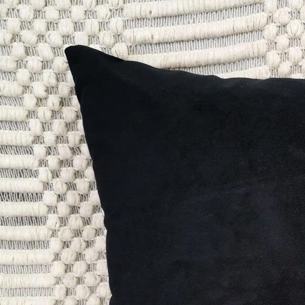 4 Capa de almofada Suede Lisa Preta e Vinho 45cm x 45cm - NM Imagem de 4 Capa de almofada Suede Lisa Preta e Vinho 45cm x 45cm