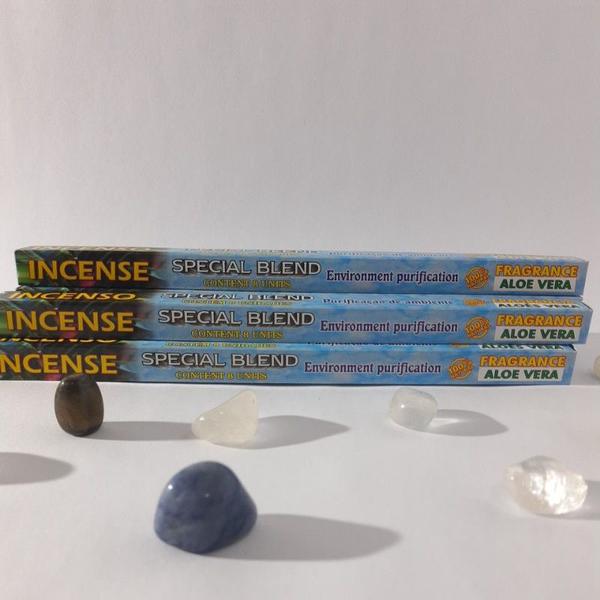 4 Un. Incensos Hindus Special Blend - ALOE E VERA c/8 varetas 100%Natural - Hindús Imagem de 4 Un. Incensos Hindus Special Blend - ALOE E VERA c/8 varetas 100%Natural