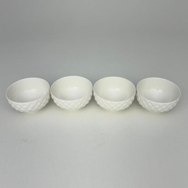 Imagem de 4 Unidades de Bowl em Porcelana Branco Trabalhado 380ml