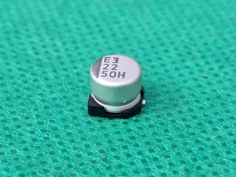 Imagem de 40x Capacitor Eletrolitico 22uf/50v Smd 105 6,3x5,3mm