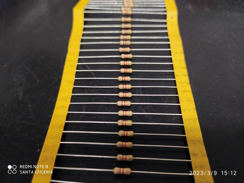 Imagem de 40x Resistor 8k2 1/4w 5%