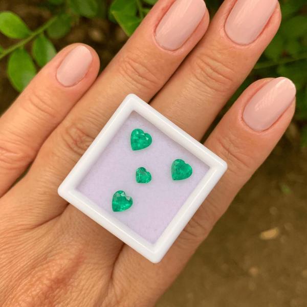 Imagem de 4ø Esmeralda Coração SET 1,46ct