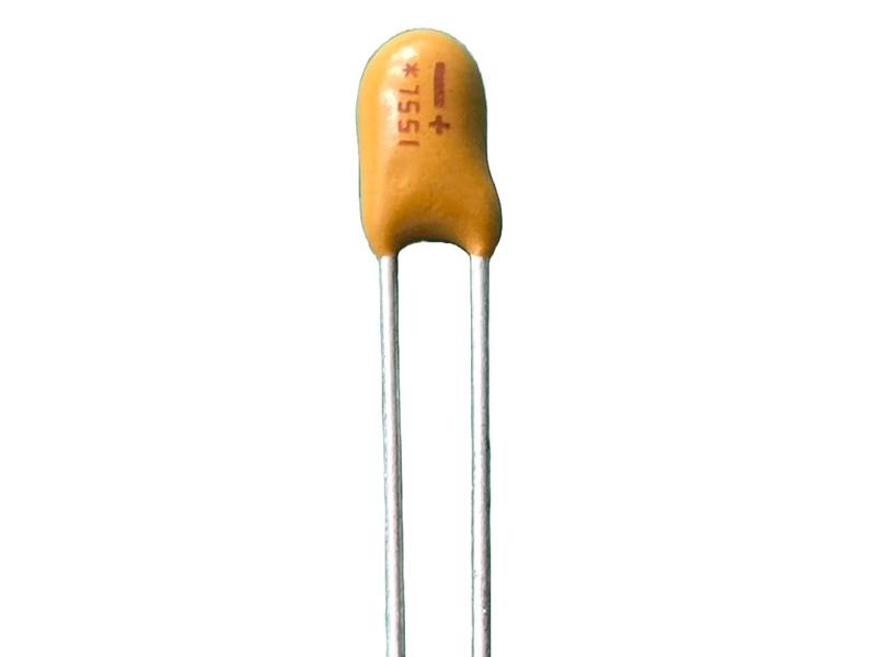 Imagem de 4x Capacitor Tantalo 1,5uf/35v Gota