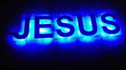 Imagem de 5 Letras De 20 Cm Com Led - Jesus