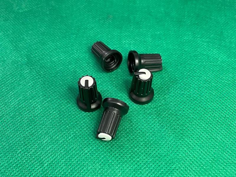 Imagem de 50x Knob Ka481 Preto E Branco 14x19mm