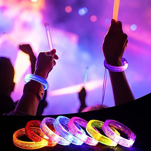 Imagem de 72 Packs Pulseiras LED Brilho 12 Brilho de Cor Neon no Escuro Iluminar Pulseira Suprimentos de Festa para Crianças Adultos Piscando Pulseira LED Brinquedo para Concertos Aniversários Festivais de Carnaval Festa Favores