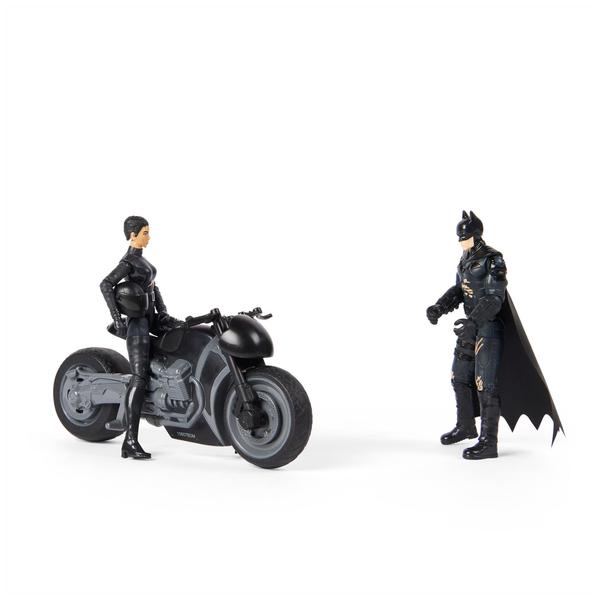 Imagem de A série de filmes Batman 2022 Selina Kyle Chase Set com Batman e Motocicleta