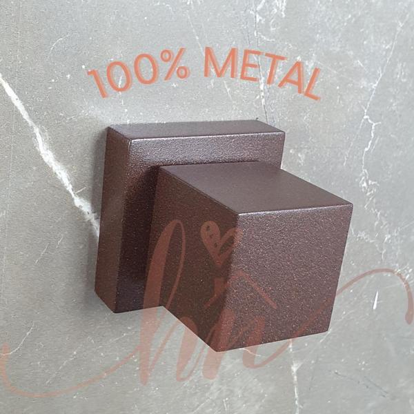 Acabamento Quadrado Aço Corten Luxo Para Banheiro 100% Metal - Home Neth Imagem de Acabamento Quadrado Aço Corten Luxo Para Banheiro 100% Metal