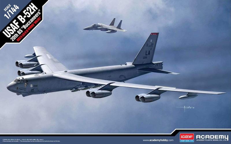 Imagem de Academy 1/144 USAF B-52H Stratofortress '20th BS Buccaneers' Novo Ferramental