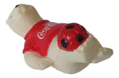 Imagem de Action Figure Colecionável Urso Coca-cola Bicicleta