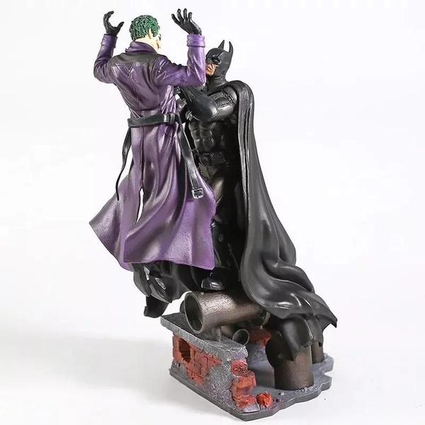 Imagem de Action Figure Estátua Batman Vs Coringa Arkham Origins 28cm