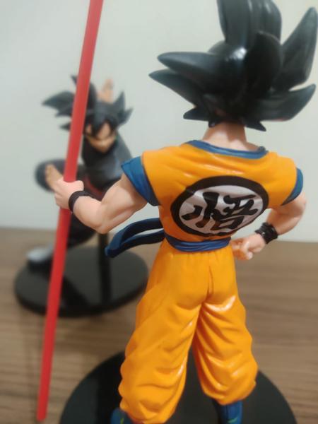 Imagem de Action Figure Goku Com 2 Bastões Magicos Boneco Premium Dragon Ball Dia Das Crianças