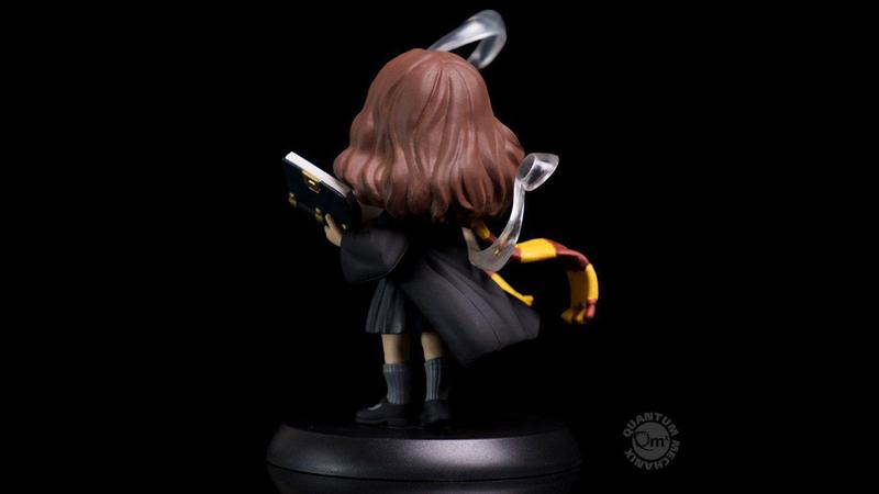 Imagem de Action Figure Hermione Granger - First Spell - Harry Potter - Qfig - Quantum Mechanix