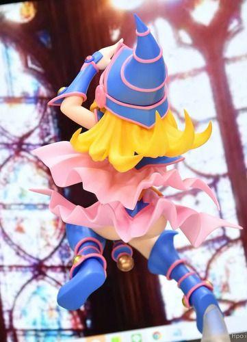 Imagem de  Action Figure Maga Negra Dark Magician Girl Yugioh